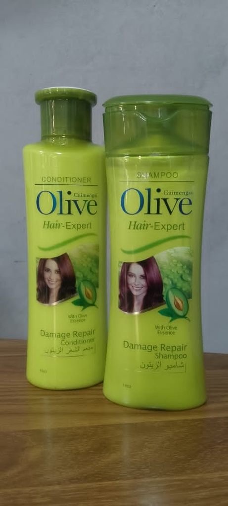 Juego de Champú y Acondicionador.